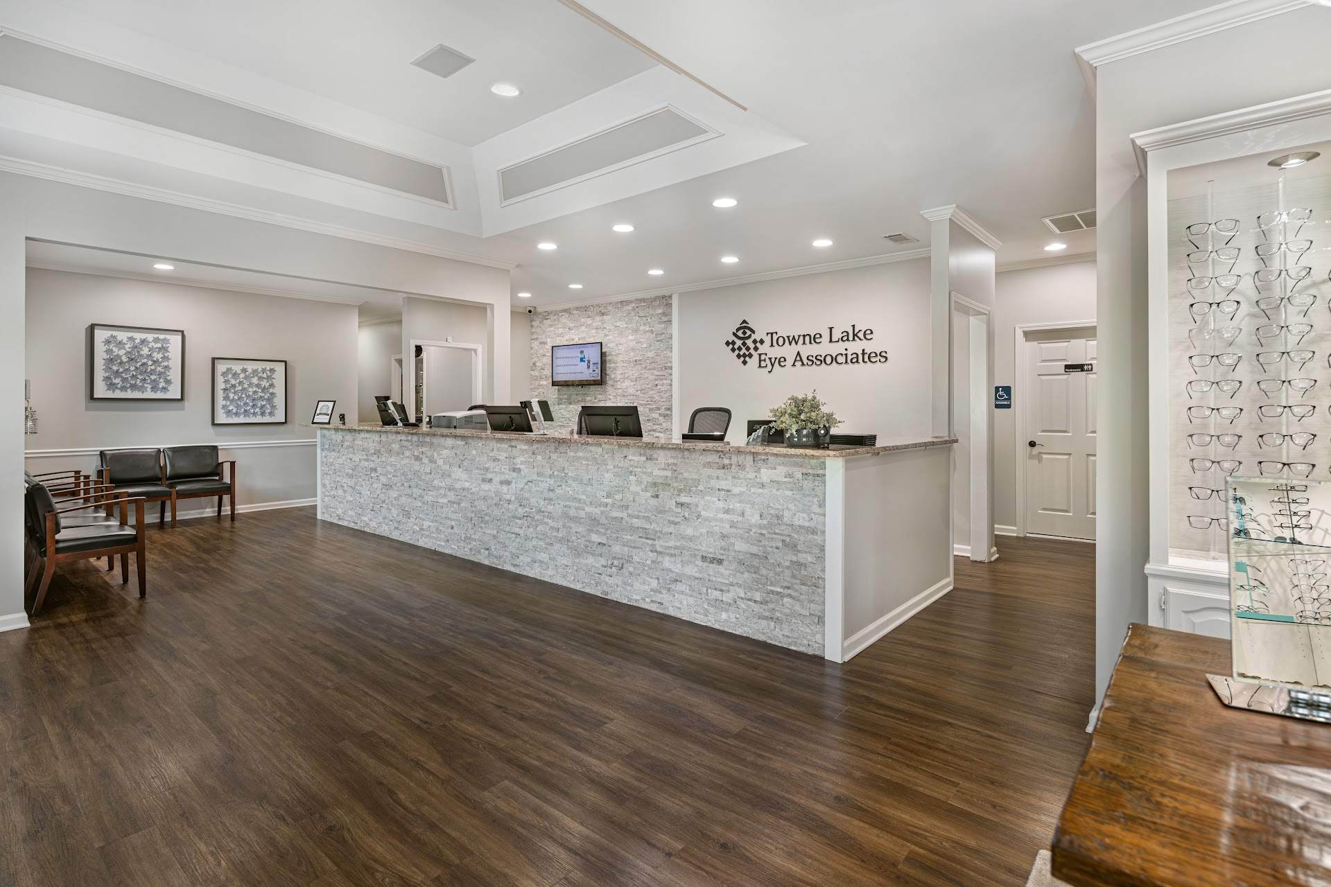 Optometrist in Woodstock, GA